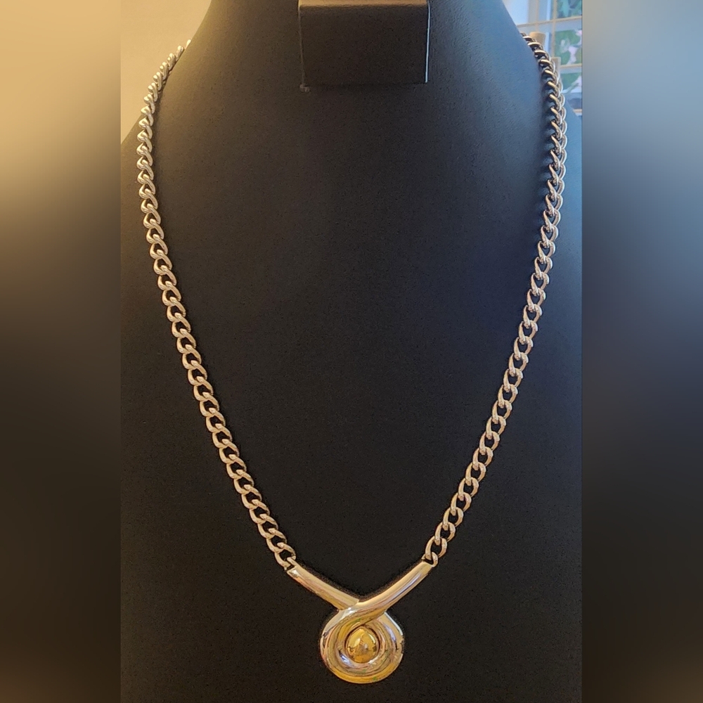 Monet Elegant Silver‎ and Gold Necklace
